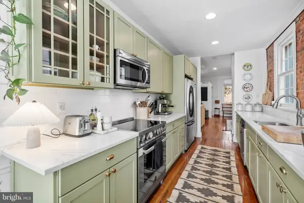 822 N Lecount St, PHILADELPHIA, PA 19130
