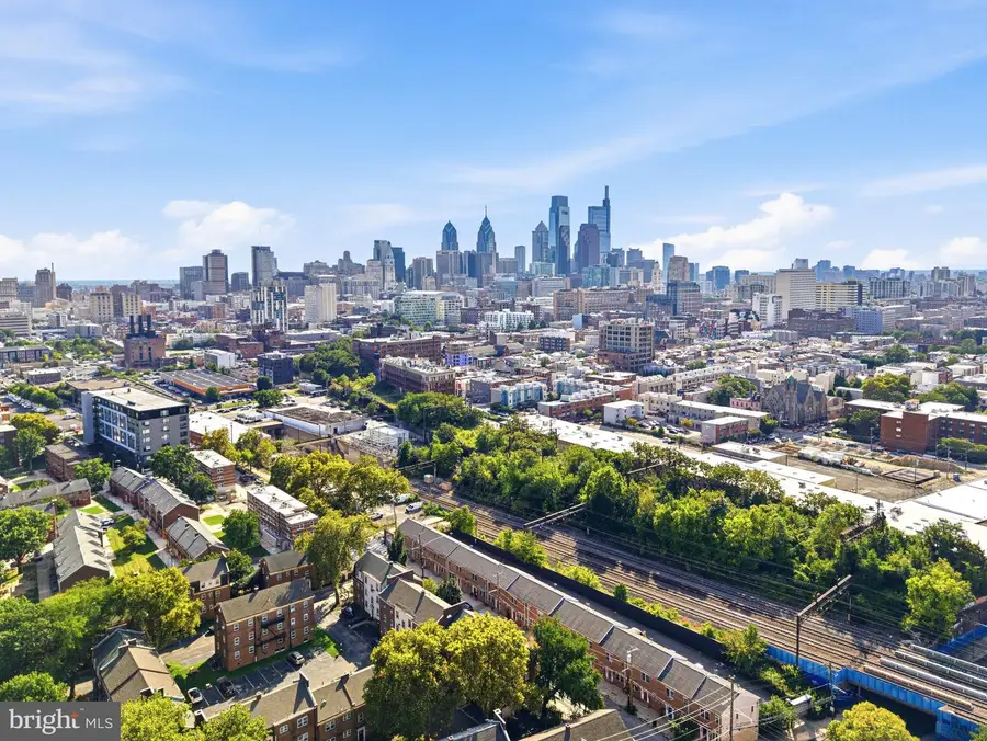 650 N 8th St, Philadelphia, PA 19123 - #3