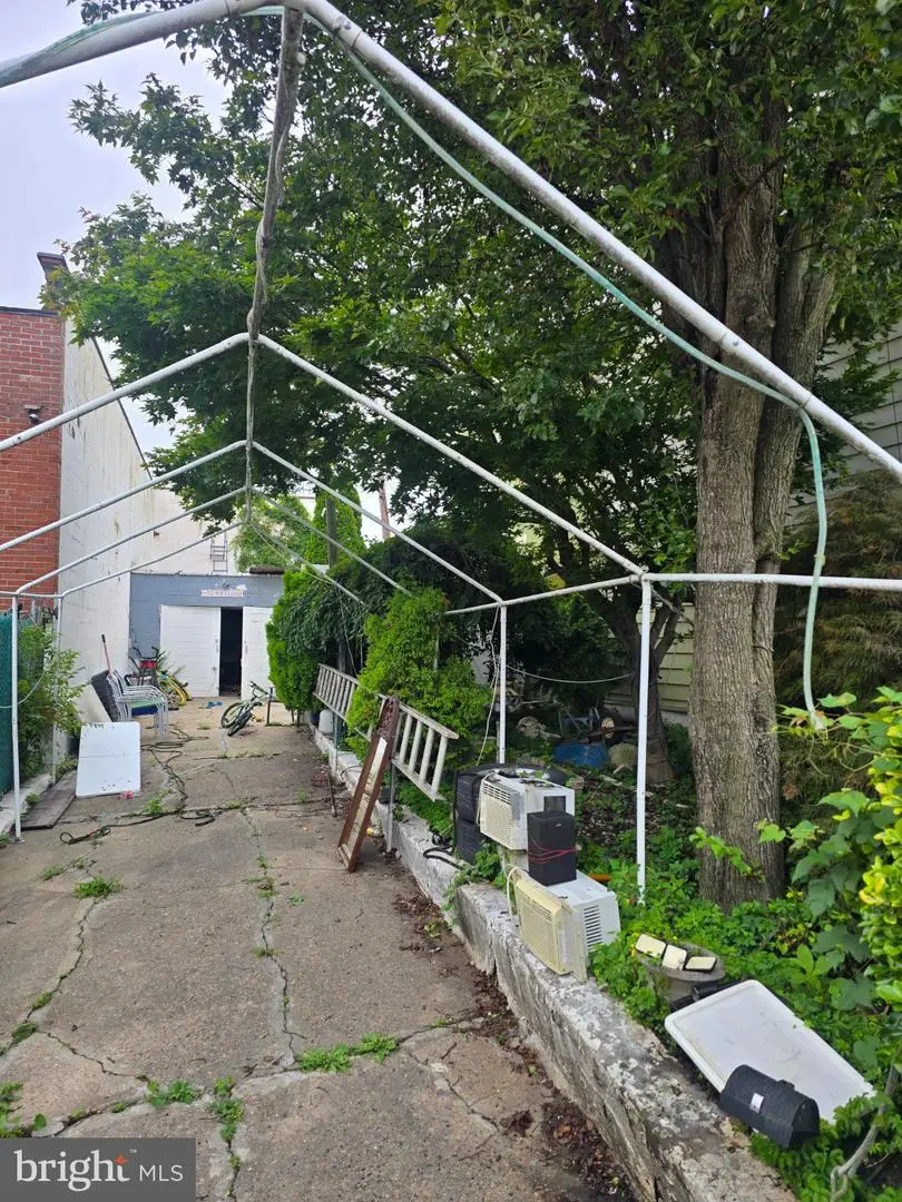 6113 N Lambert St, Philadelphia, PA 19138 - #3