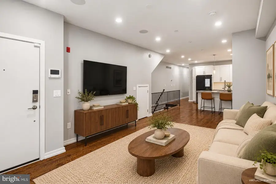 336 Monroe St #a, Philadelphia, PA 19147 - #3