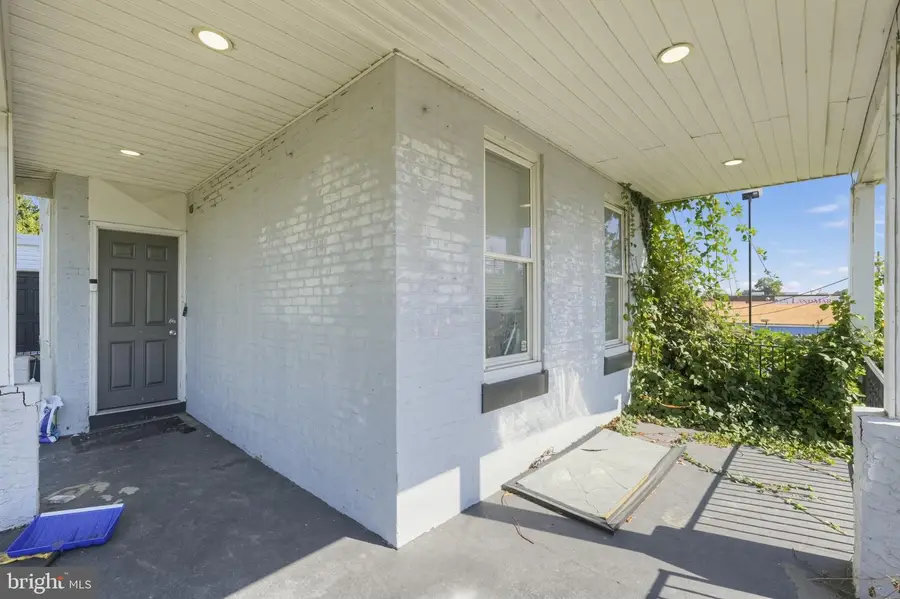 6112 Keystone St, Philadelphia, PA 19135 - #2