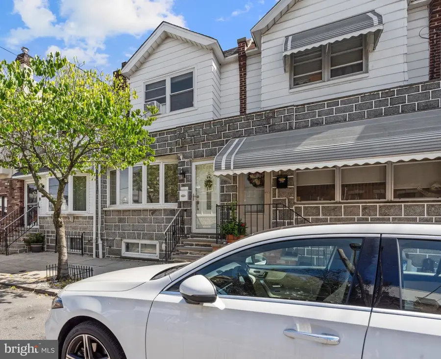 2705 S 16th St, Philadelphia, PA 19145 - #2