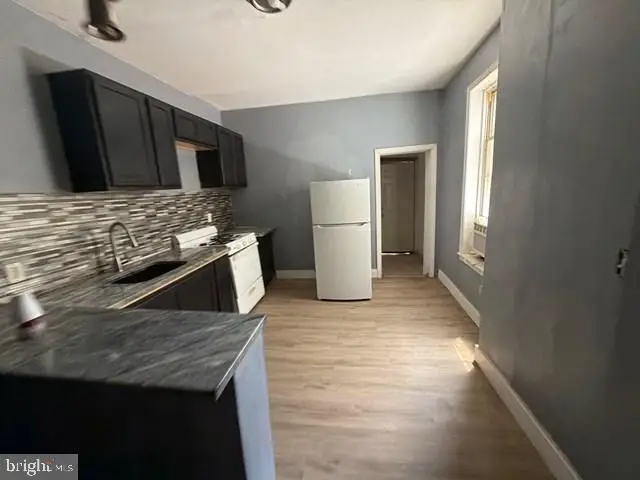 6146 Delancey St, Philadelphia, PA 19143 - #2