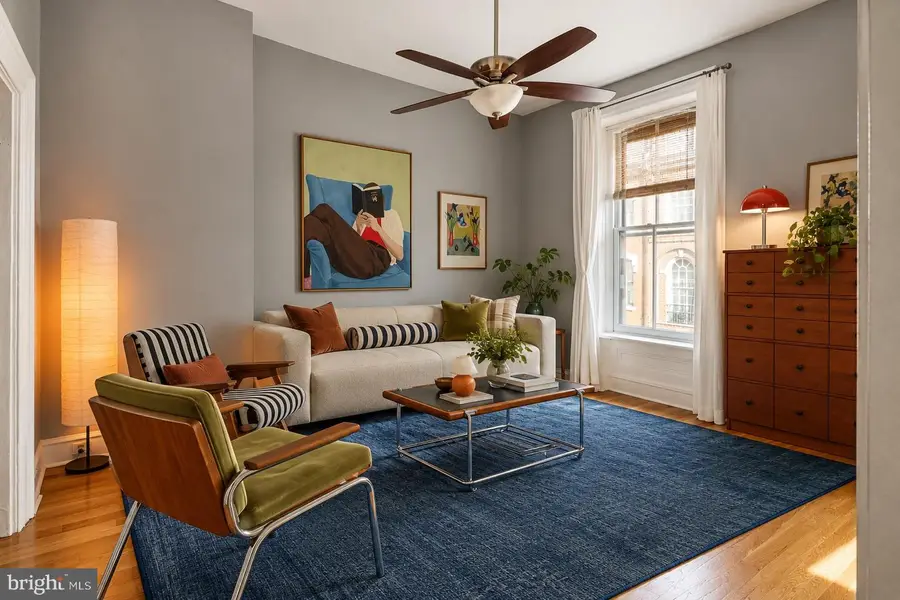 2122 Spruce St #200, Philadelphia, PA 19103 - #2