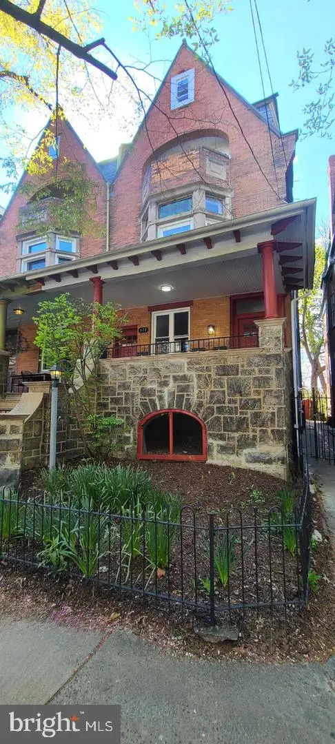 608 S 48th St, Philadelphia, PA 19143 - #2