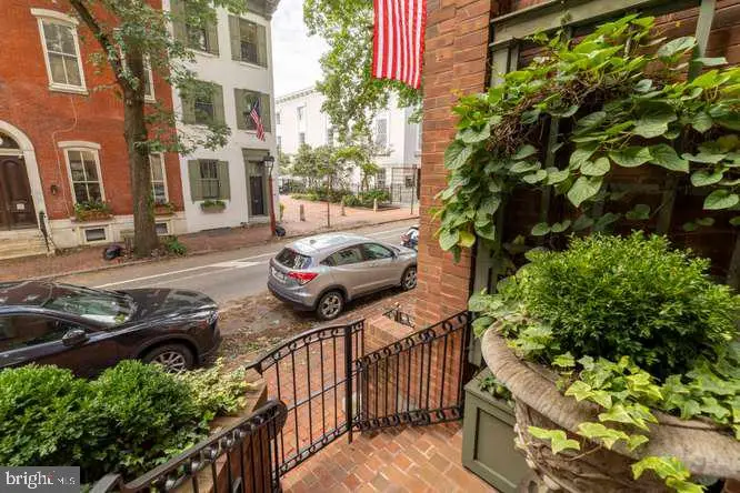 415 Spruce St, Philadelphia, PA 19106 - #2