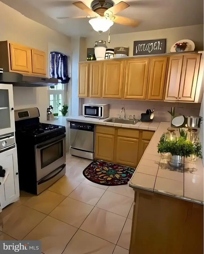 1432 Wharton St, Philadelphia, PA 19146 - #3