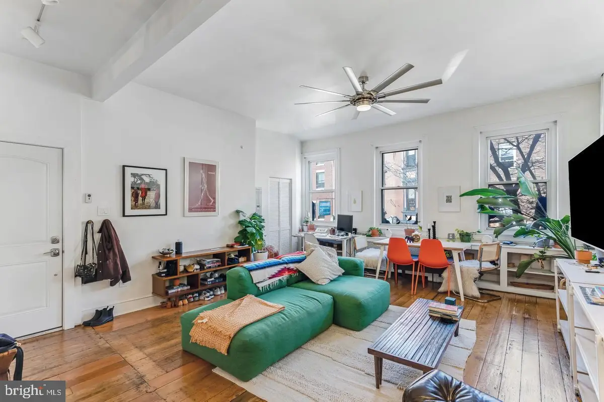 519 S 5th St, Philadelphia, PA 19147 - #1