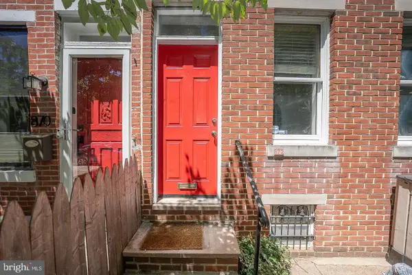 872 Lecount, PHILADELPHIA, PA 19130