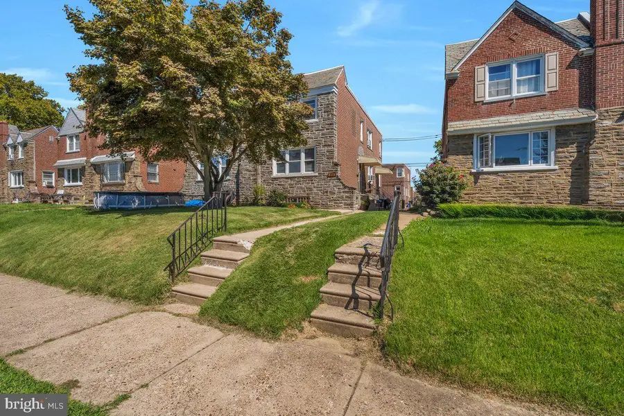 3111 Teesdale St, Philadelphia, PA 19152 - #2