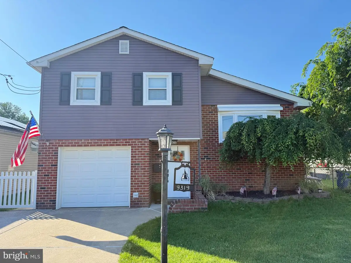 9319 Marsden St, Philadelphia, PA 19114 - #1