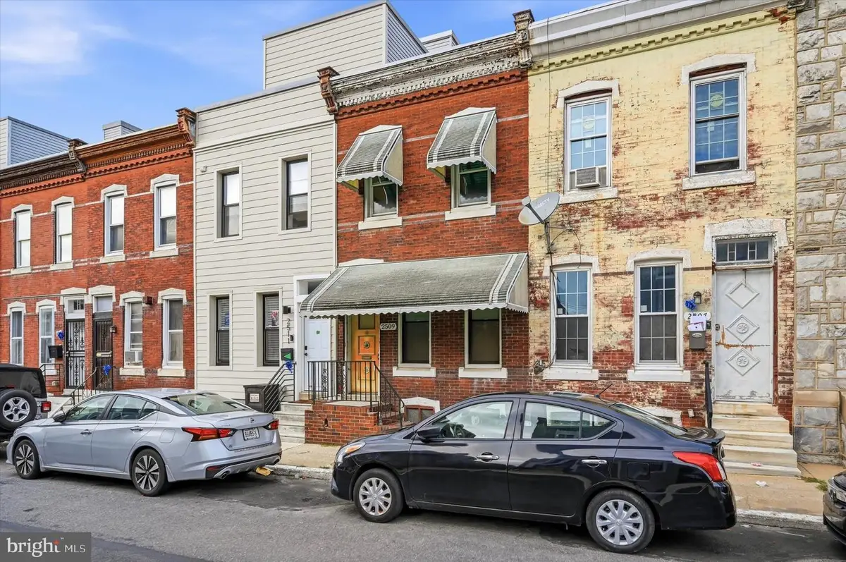 2509 Nicholas St, Philadelphia, PA 19121 - #1