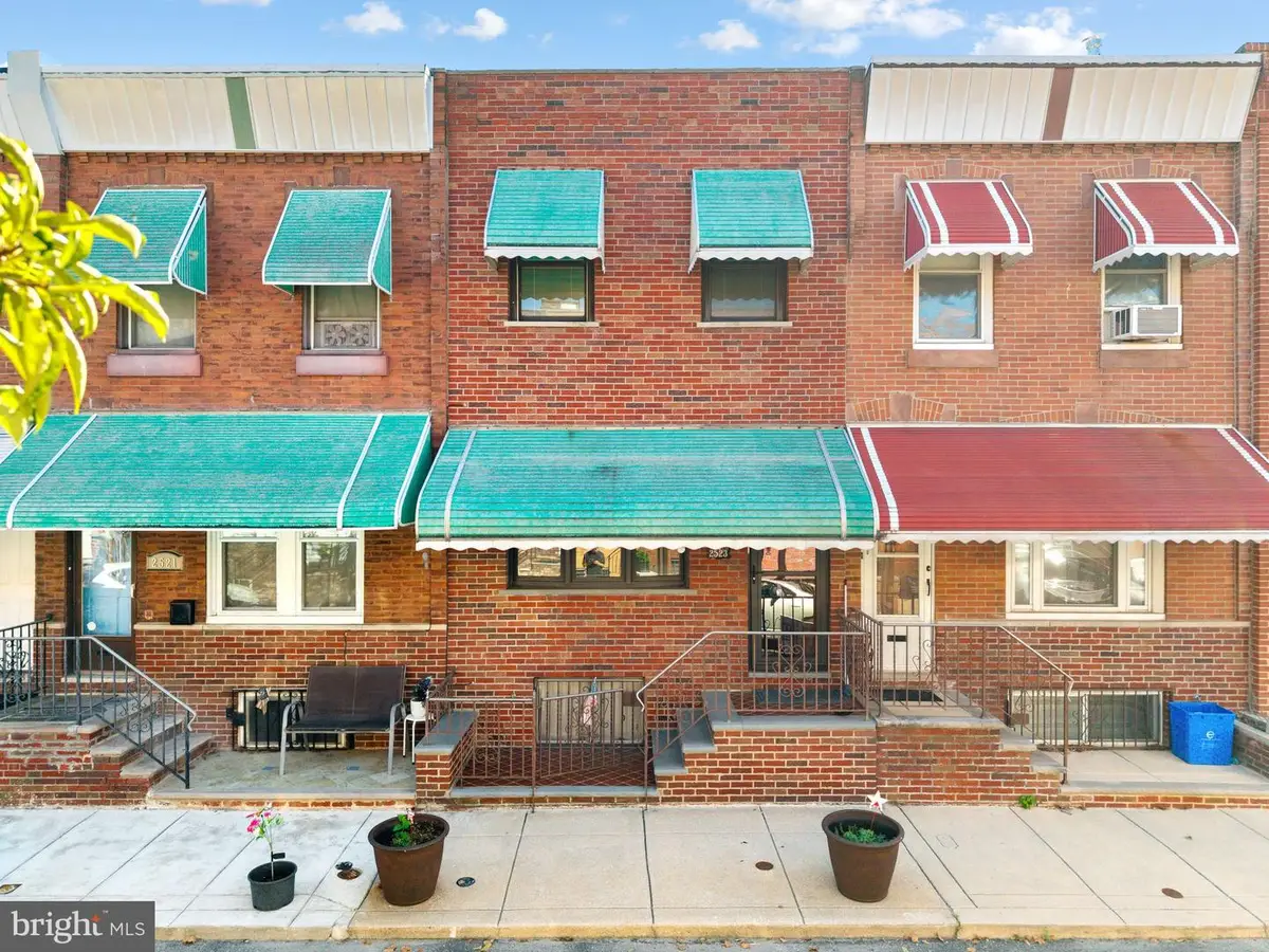 2523 S Camac St, Philadelphia, PA 19148 - #1