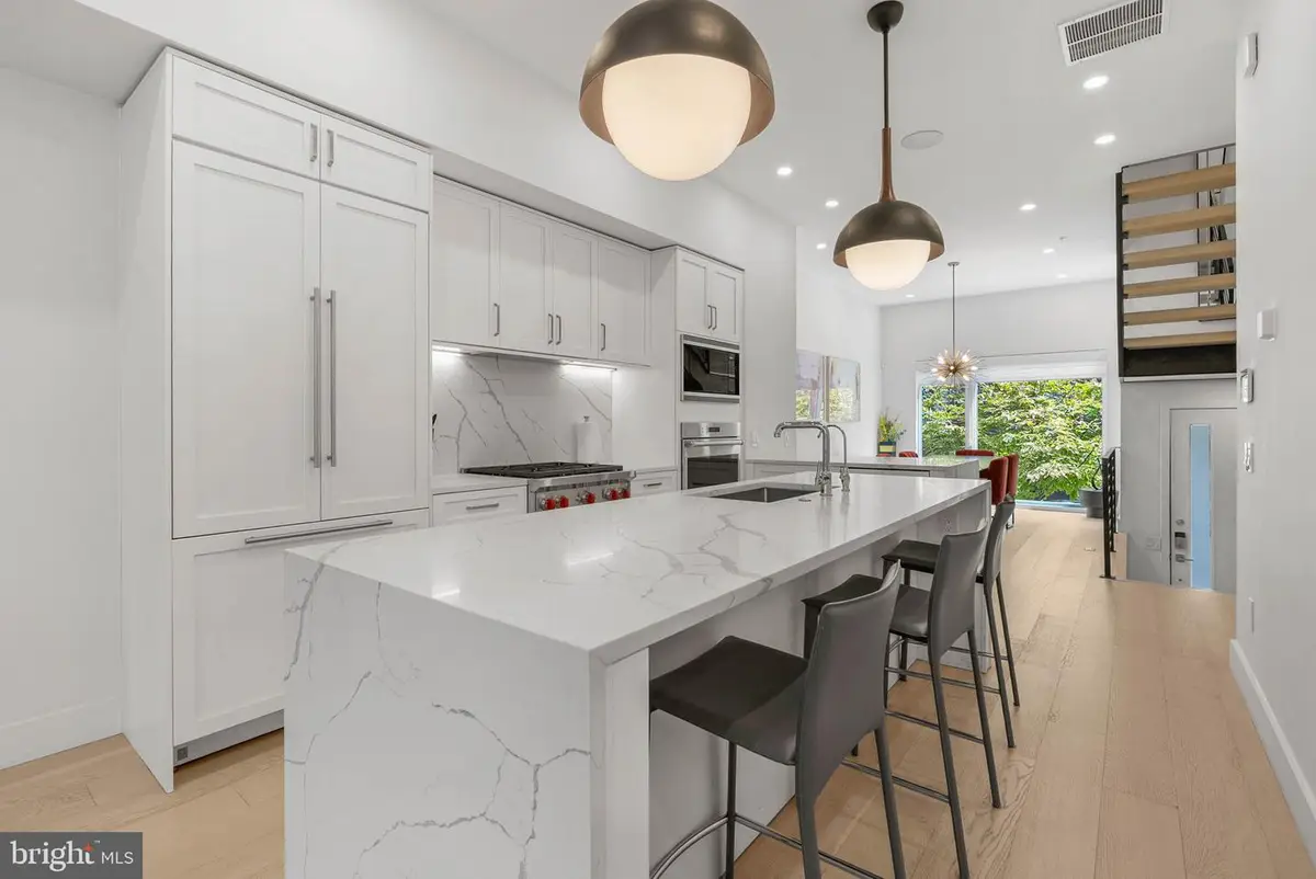 114 N Croskey St, Philadelphia, PA 19103 - #1