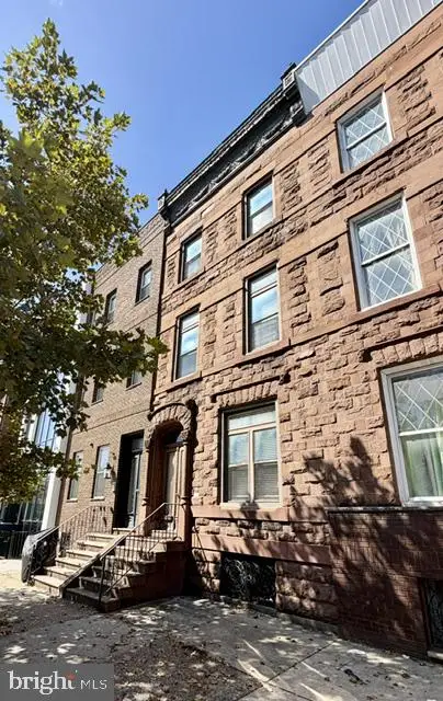 1828 S Broad St, PHILADELPHIA, PA 19145