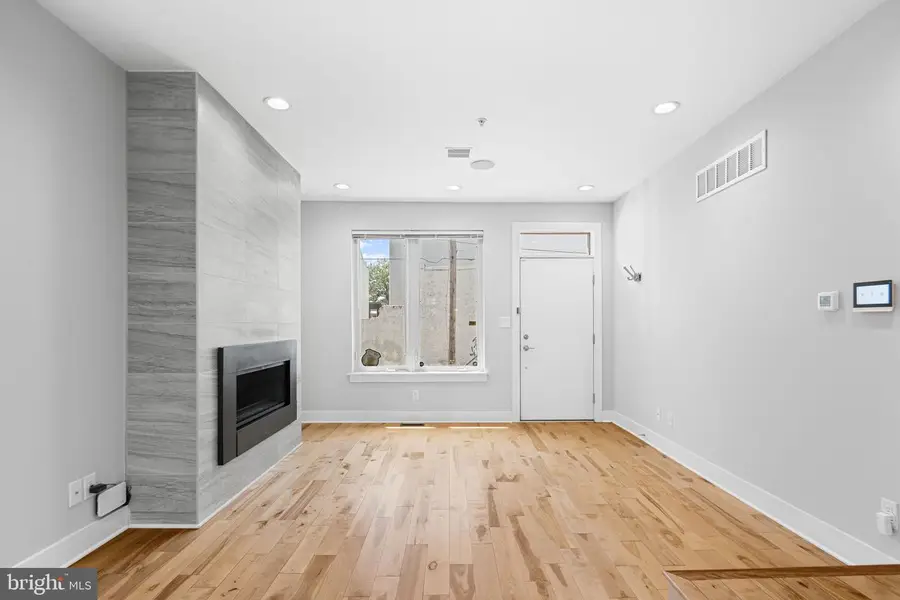 2057 Tasker St, Philadelphia, PA 19145 - #3