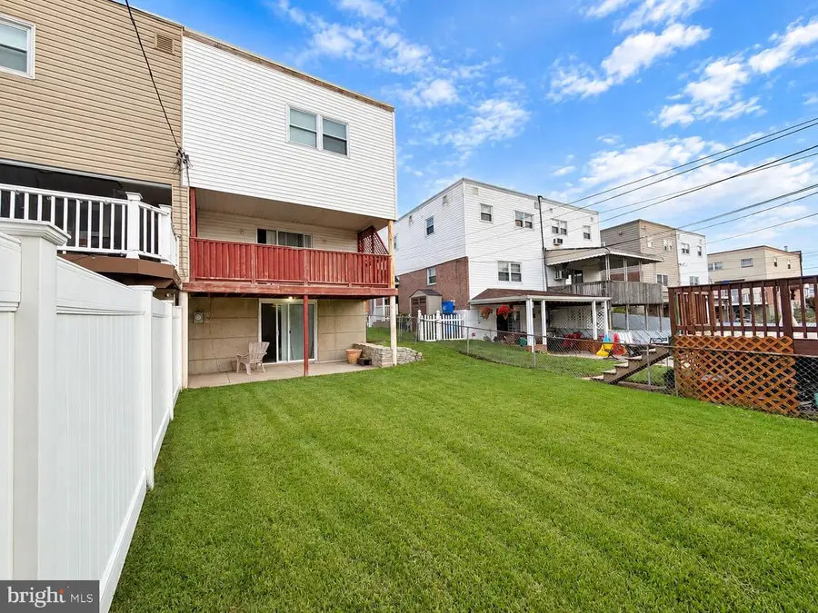10908 Kirby Dr, Philadelphia, PA 19154 - #2