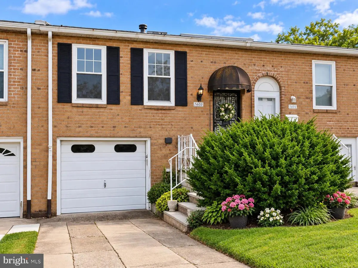 7402 Dicks Ave, Philadelphia, PA 19153 - #1