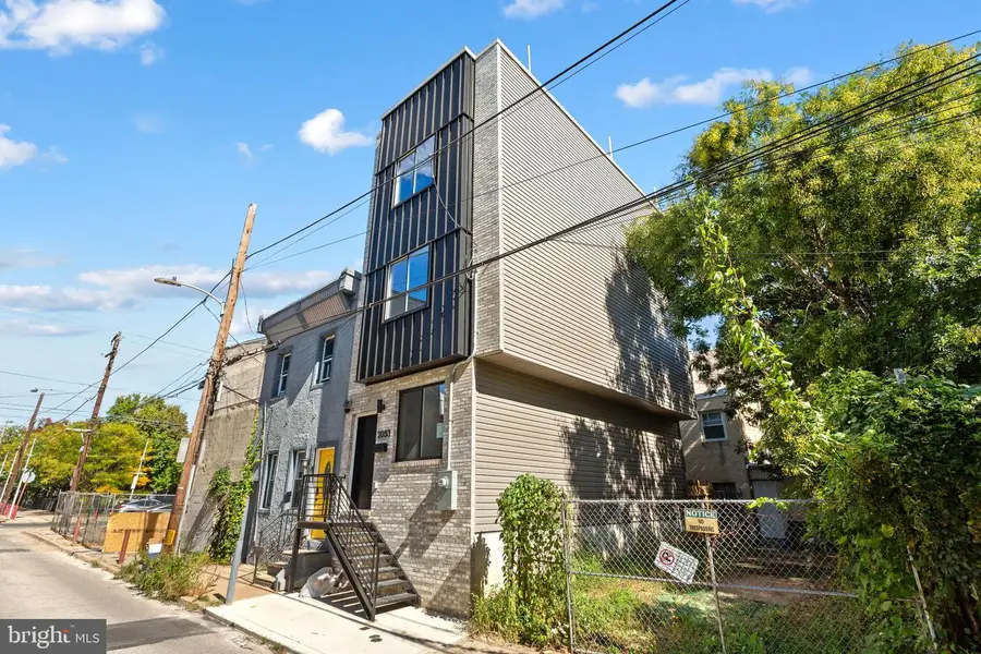 2053 N Orkney St, Philadelphia, PA 19122 - #2