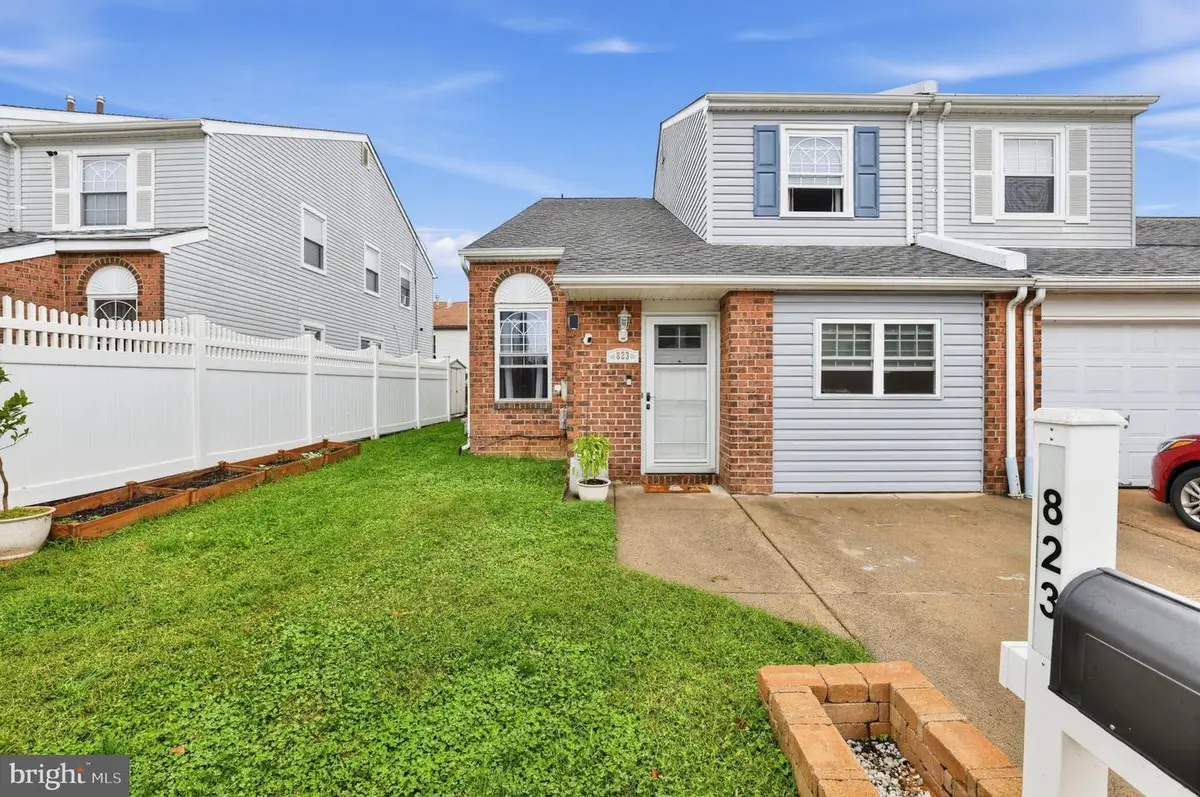 823 Barlow St, Philadelphia, PA 19116 - #1