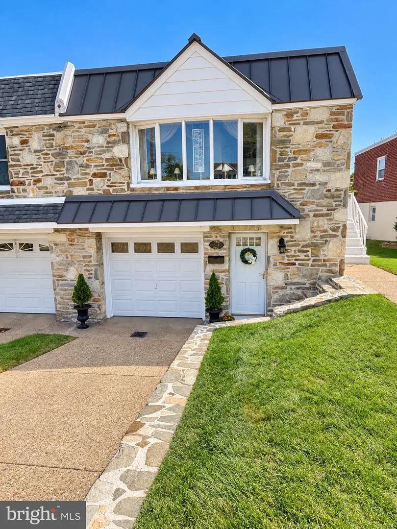534 Domino Ln, Philadelphia, PA 19128 - #3