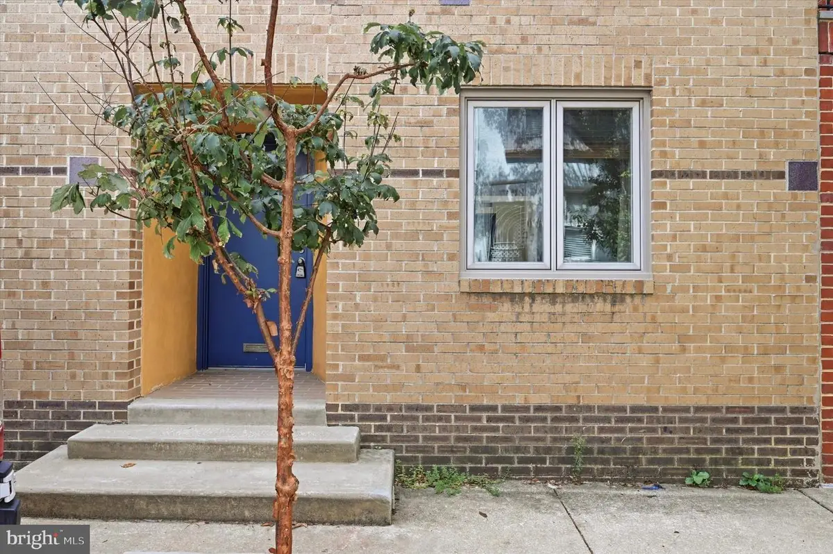 2014 Naudain St, Philadelphia, PA 19146 - #1