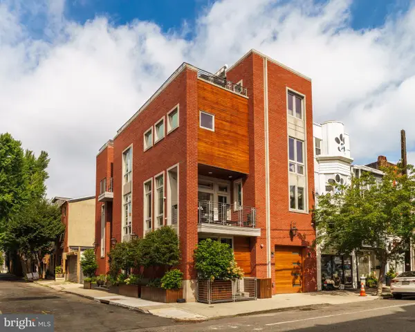 2001 Waverly St, PHILADELPHIA, PA 19146