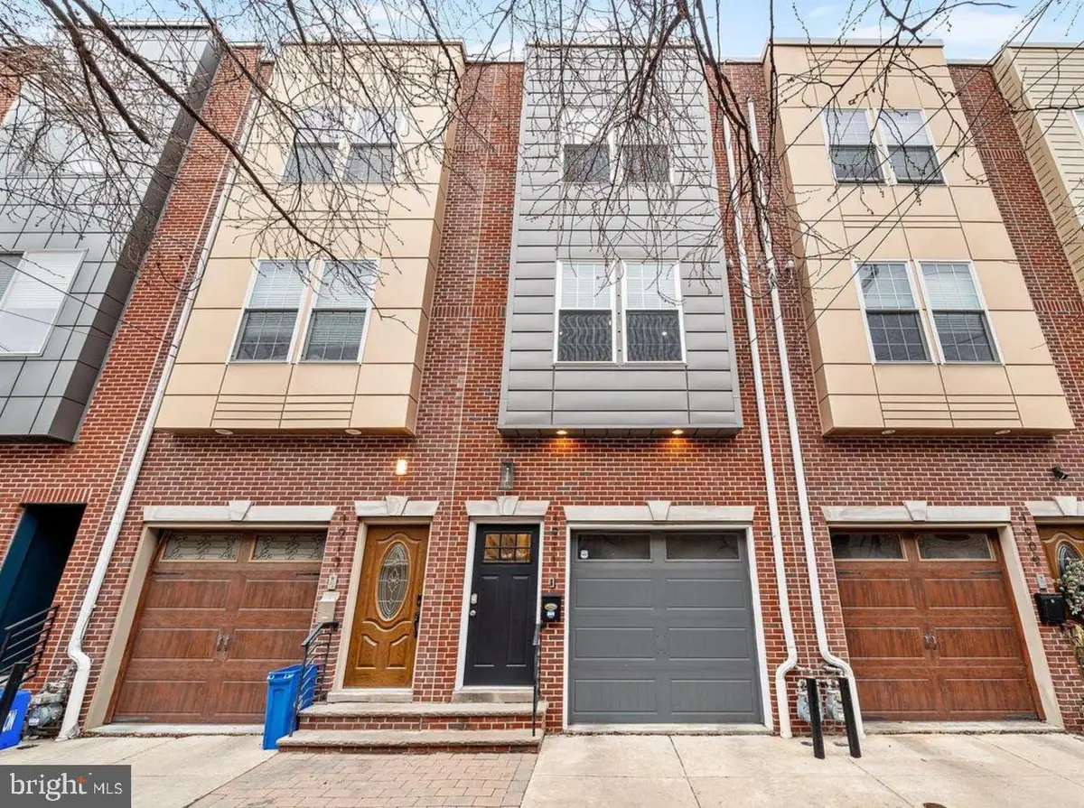 1913 League St, Philadelphia, PA 19146 - #1
