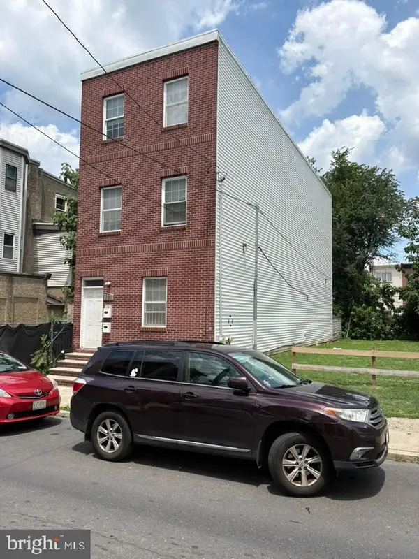 1739 W Berks St, PHILADELPHIA, PA 19121