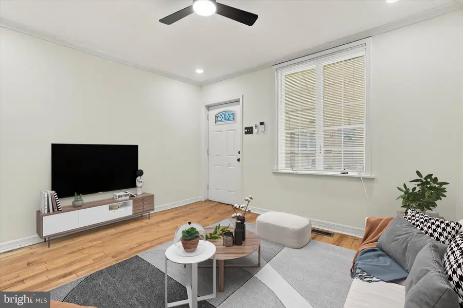 1338 S Hicks St, Philadelphia, PA 19146 - #3
