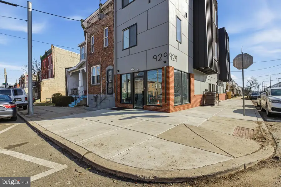 929 N 40th St, Philadelphia, PA 19104 - #3