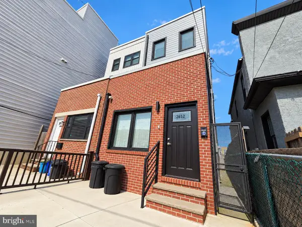 2662 Braddock St, PHILADELPHIA, PA 19125