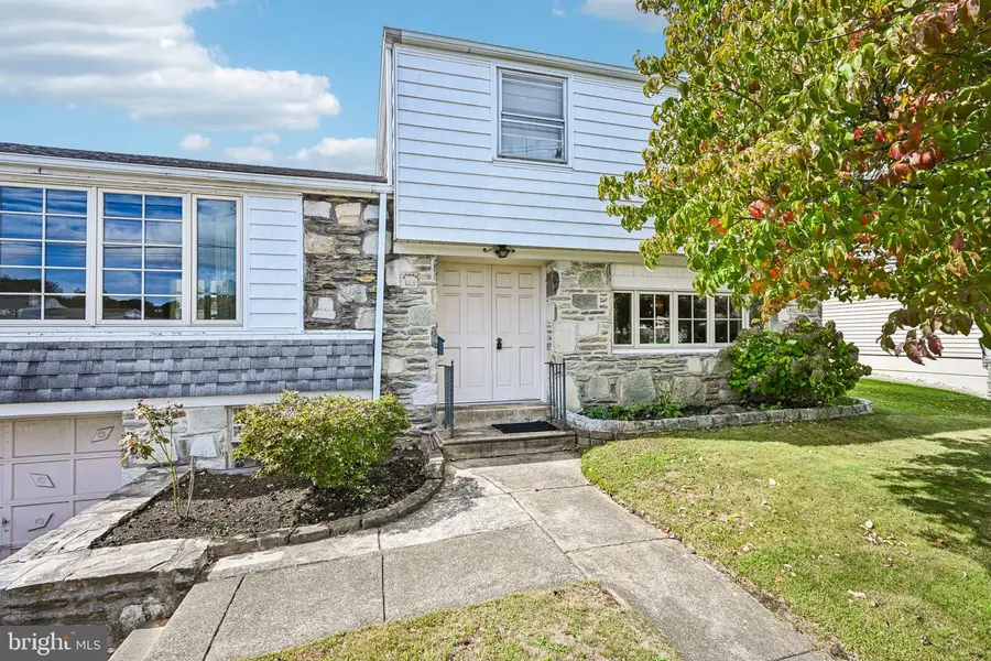 1008 Rennard St, Philadelphia, PA 19116 - #3