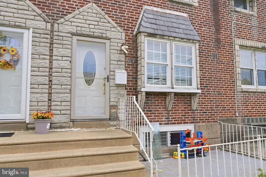 6619 Cottage St, Philadelphia, PA 19135 - #3
