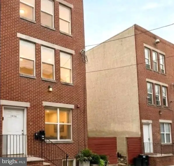 1934 N Gratz St, PHILADELPHIA, PA 19121