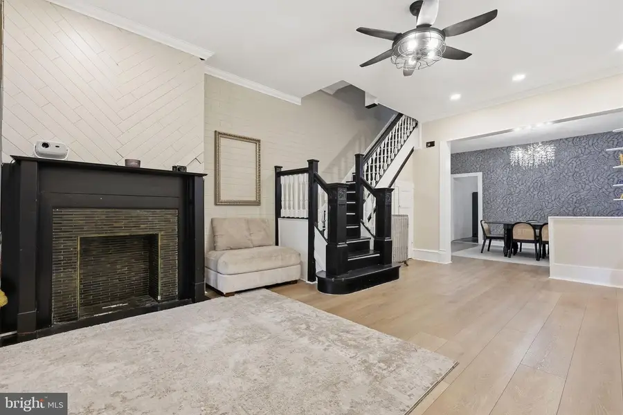 34 E Mount Pleasant Ave, Philadelphia, PA 19119 - #3