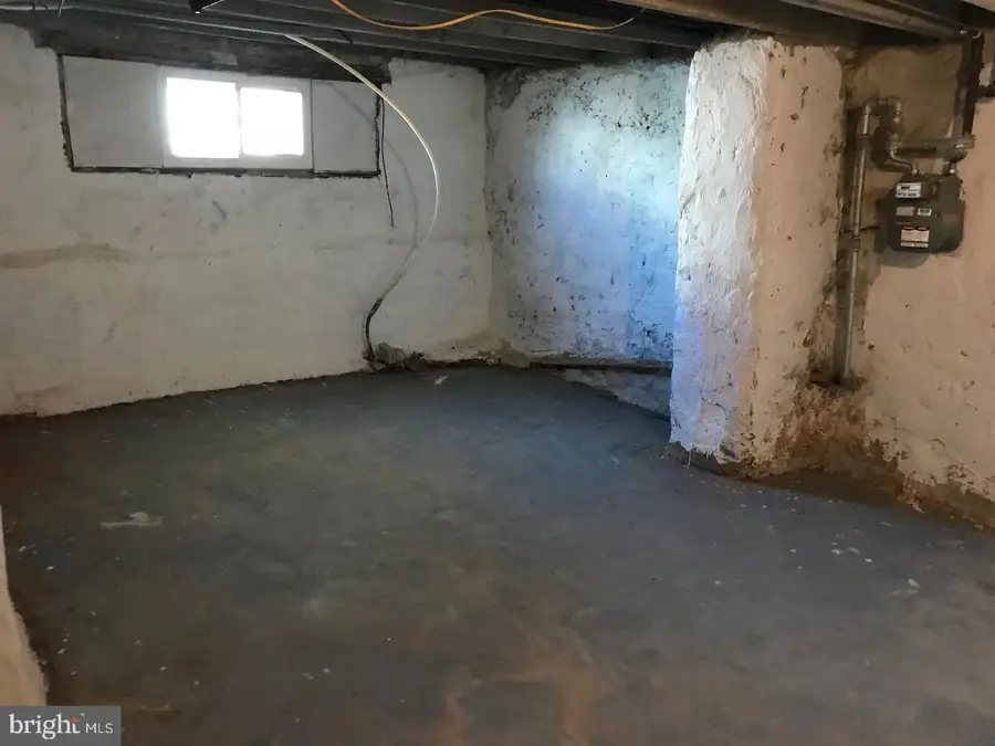 5906 Windsor Ave, Philadelphia, PA 19143 - #2