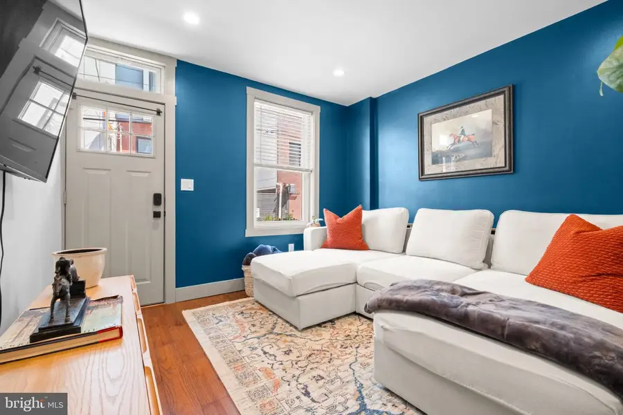 2142 E Albert St, Philadelphia, PA 19125 - #3