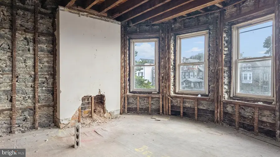 824 N 63rd St, Philadelphia, PA 19151 - #3