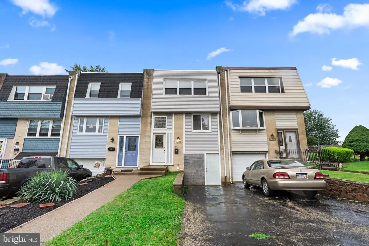 4236 Lawnside Rd, Philadelphia, PA 19154 - #1