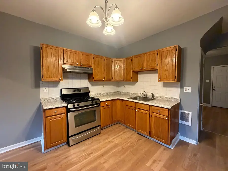 2105 E Elkhart St, Philadelphia, PA 19134 - #3