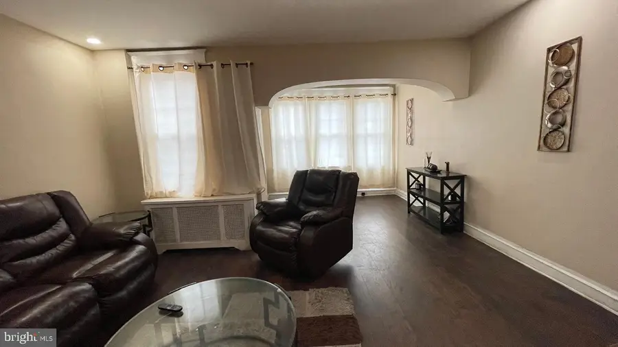 319 E Elwood St, Philadelphia, PA 19144 - #3