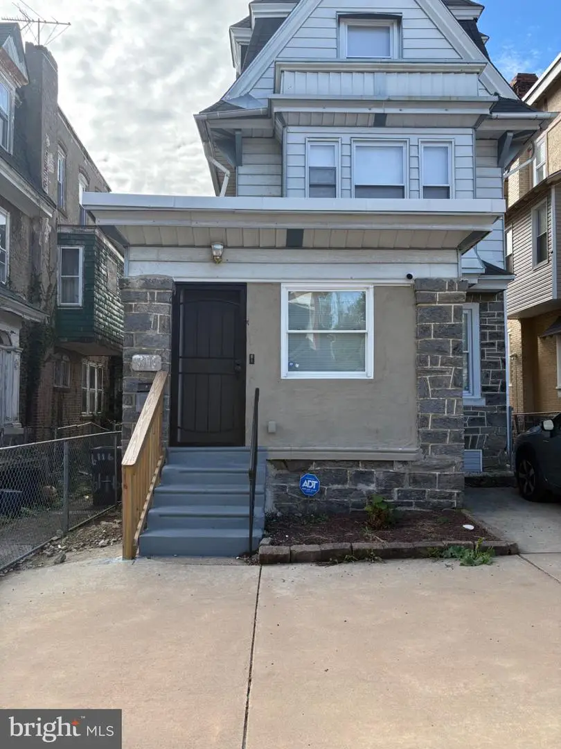 6116 Oxford St W, Philadelphia, PA 19151 - #2