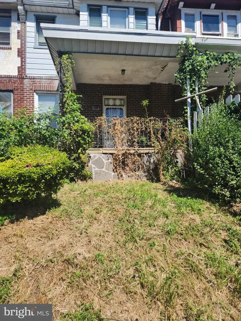 5807 Brush Rd, Philadelphia, PA 19138 - #2