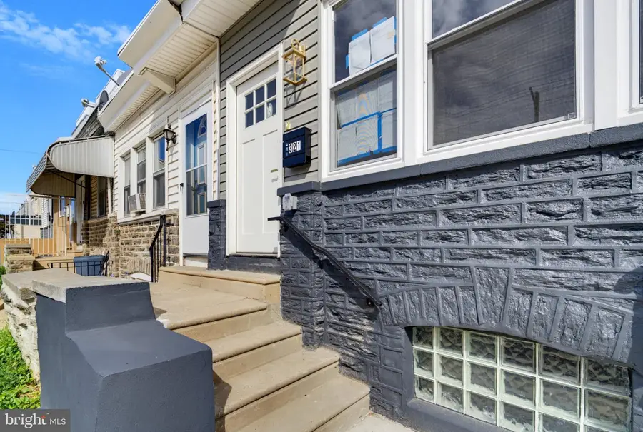 321 W Fisher St, Philadelphia, PA 19120 - #2