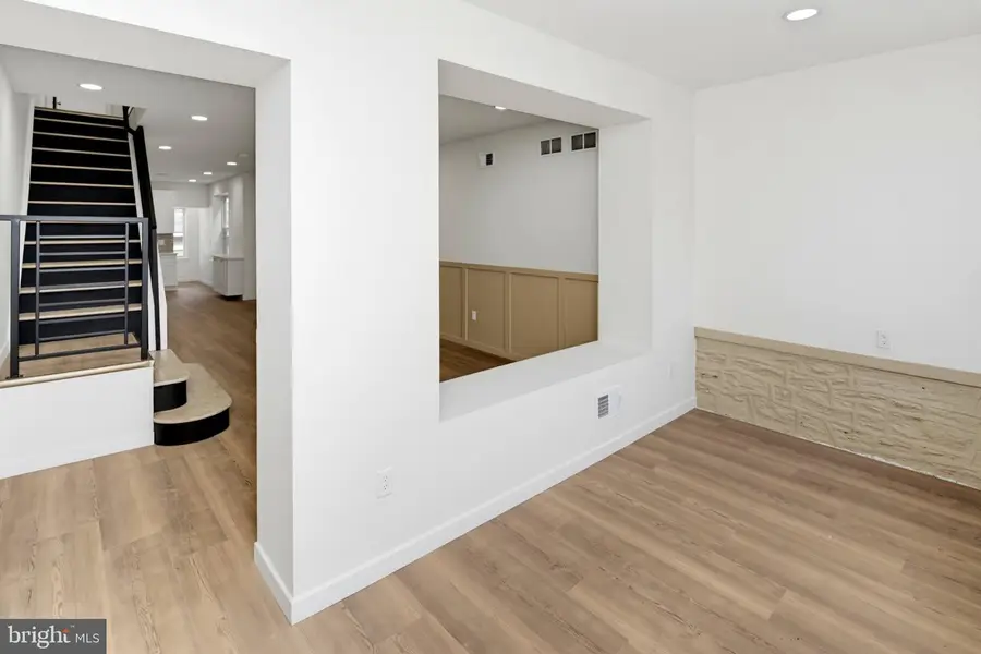 321 W Fisher St, Philadelphia, PA 19120 - #3