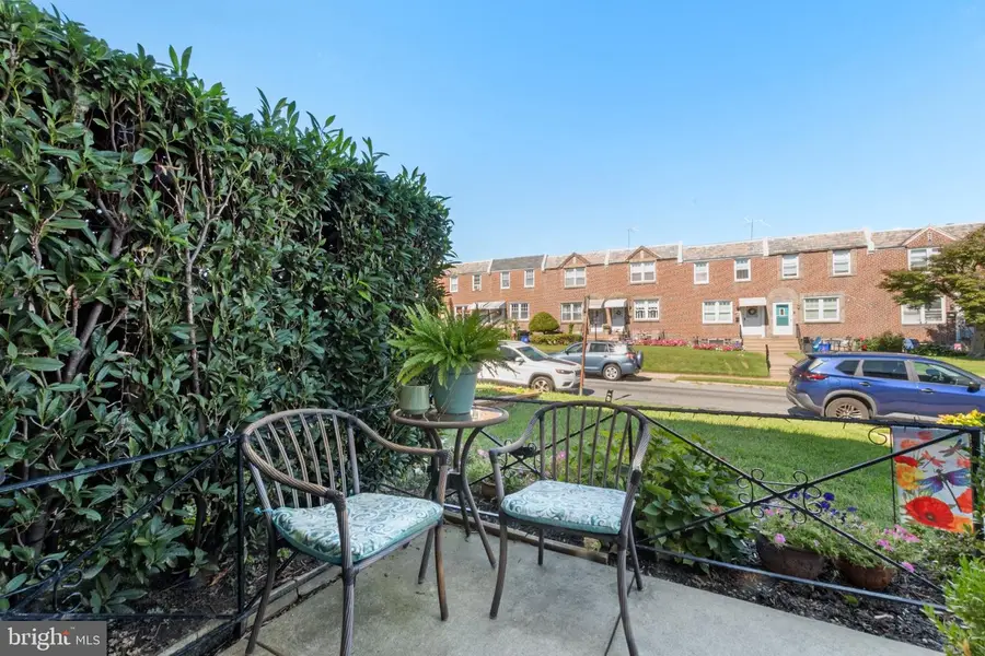 6135 Reach St, Philadelphia, PA 19111 - #2