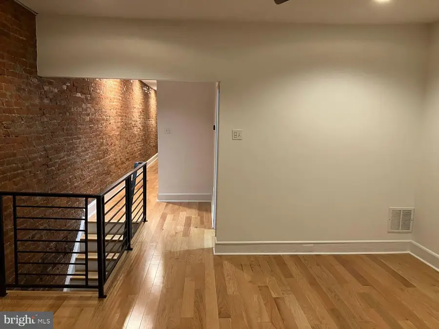 607 S 52nd St, Philadelphia, PA 19143 - #2