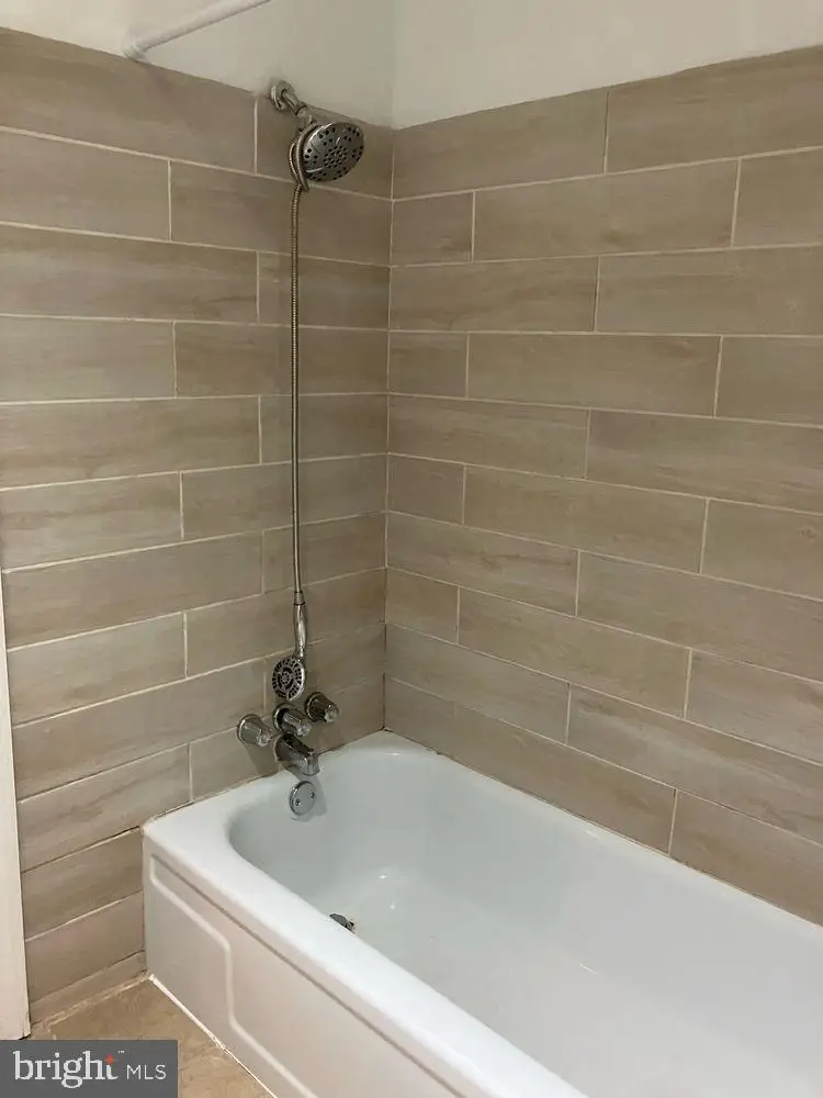 607 S 52nd St, Philadelphia, PA 19143 - #3