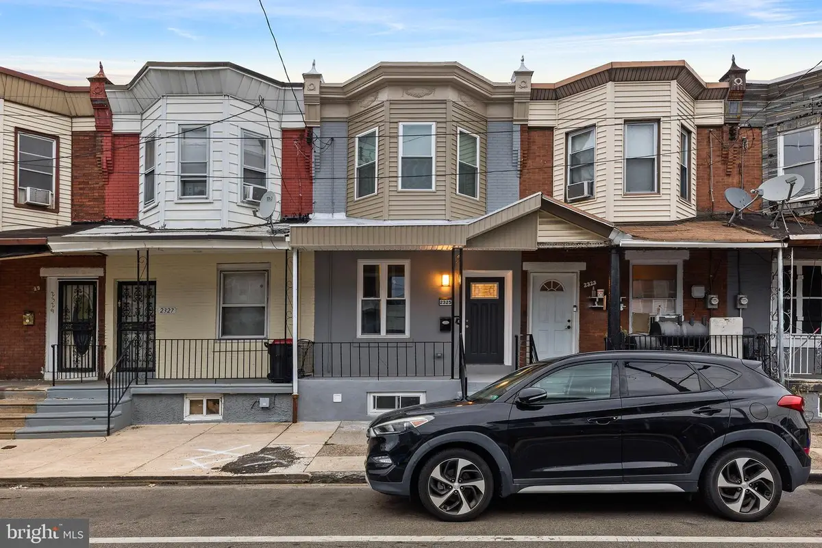 2325 Tasker St, Philadelphia, PA 19145 - #1